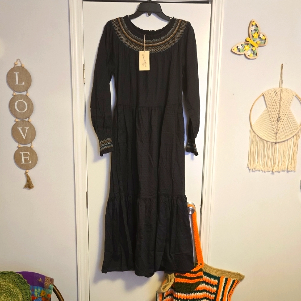 Universal Thread Black Long Sleeve Dress with Gold Accents